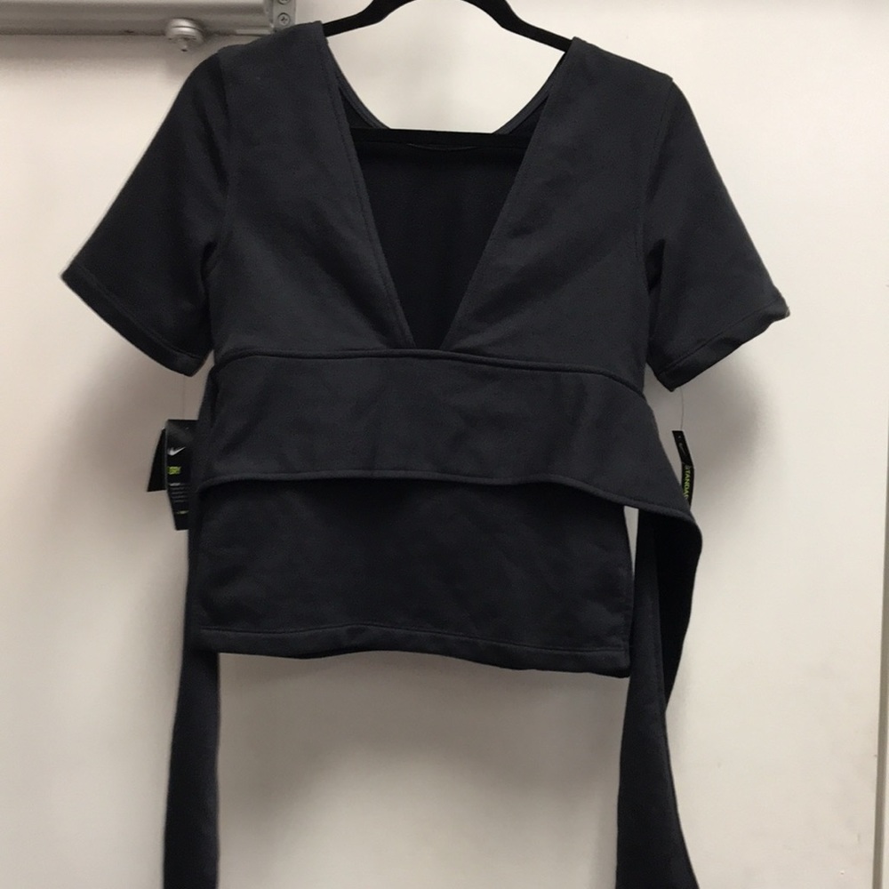 Nike Women’s Short Sleeve Training Top - Picture 2 of 6